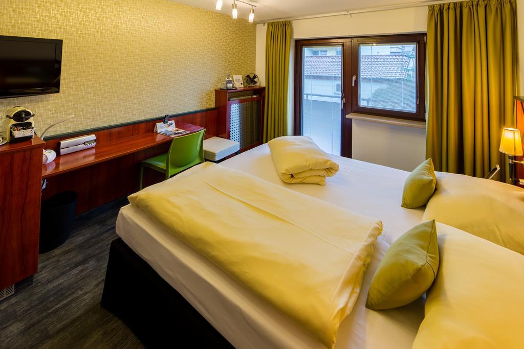 Best Western Hotel Wuerzburg-Sued Екстер'єр фото